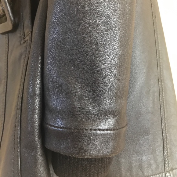 Coats and Jackets - Picture 7 of 8